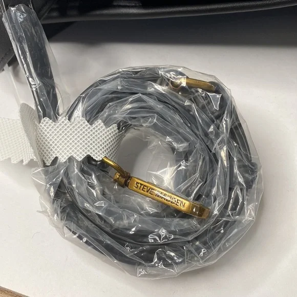 Steve Madden Bclair Quilted Denim Tote Bag Set - Picture 13 of 16